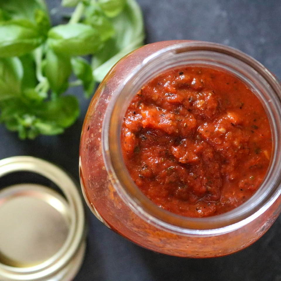 super-flavorful-quick-and-easy-marinara-sauce-garden-grub