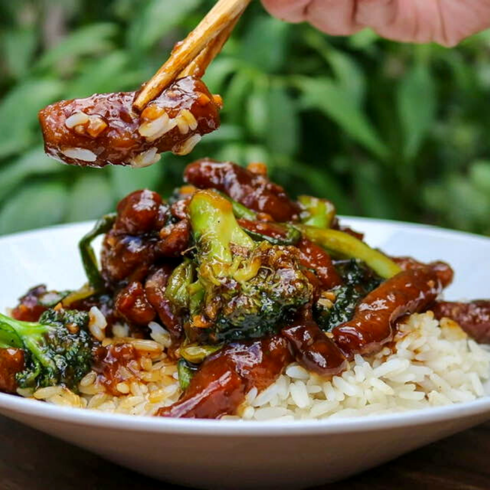 How To Make Realistic Vegan Mongolian Beef And Broccoli Garden Grub