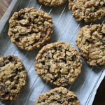 Vegan Oatmeal Raisin Cookies