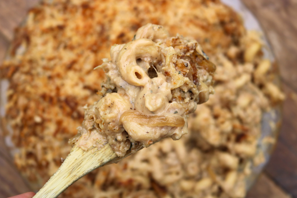 French onion mac and cheese